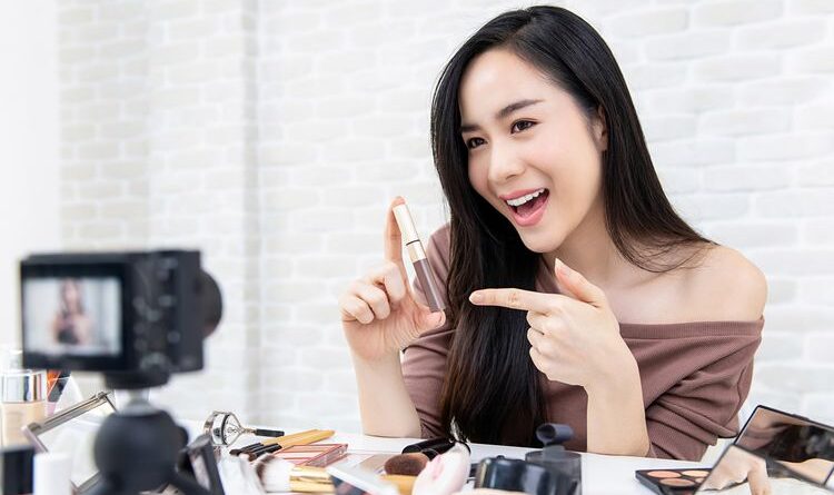 Menjadi Influencer Memiliki Banyak Tantangan, Simak Berikut