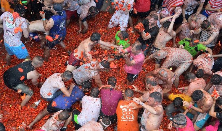 Keseruan Festival La Tomatina Yang Ada di Spanyol