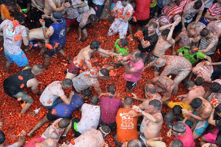 Keseruan Festival La Tomatina Yang Ada di Spanyol