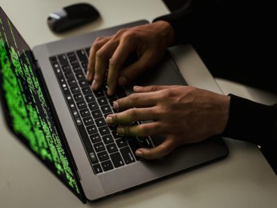 Keamanan Digital: Tips Melindungi Data Pribadi Di Gadget Anda