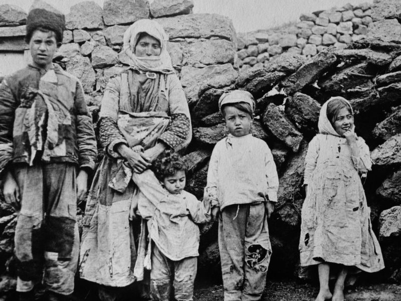 Pemusnahan Sebuah Kelompok Di Kenal Dengan Genosida