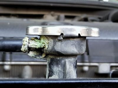 Radiator Mobil Bocor Bisa Di Sebabkan Banyak Hal