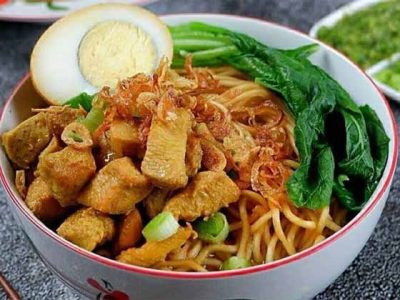 Mie Ayam Praktis Favorit Keluarga Di Hari Libur
