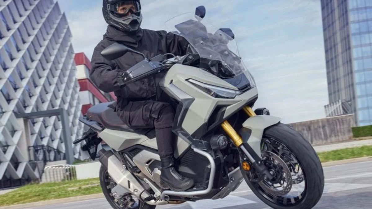 Rekomendasi Sepeda Motor Untuk Perjalanan Jarak Jauh
