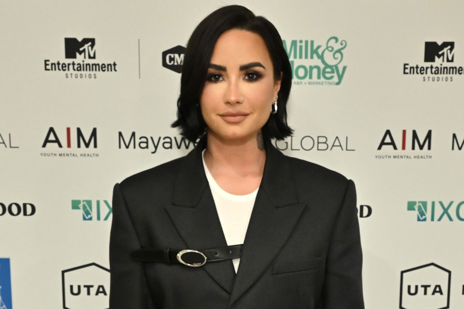 Musik Sebagai Terapi: Cerita Emosional Demi Lovato