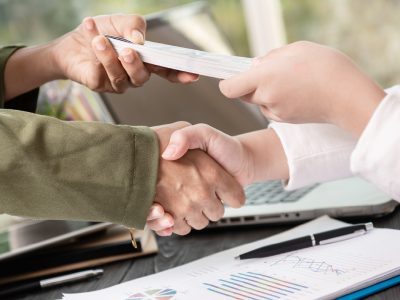 Bebas Utang: Panduan Melunasi Dan Mengelola Pinjaman