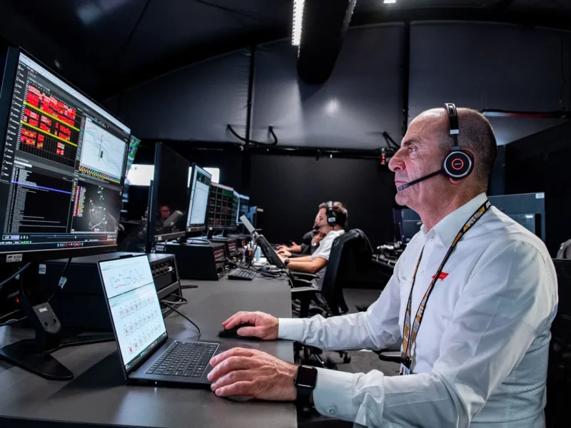 Inovasi Dan Pembaharuan Teknologi Mendorong Formula 1