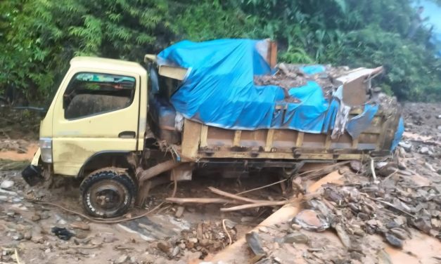 Jalur Trans Papua Putus Total Akibat Bencana Tanah Longsor