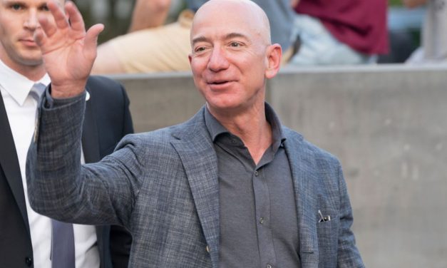 Jeff Bezos Sosok Di Balik Revolusi E-Commerce Dunia