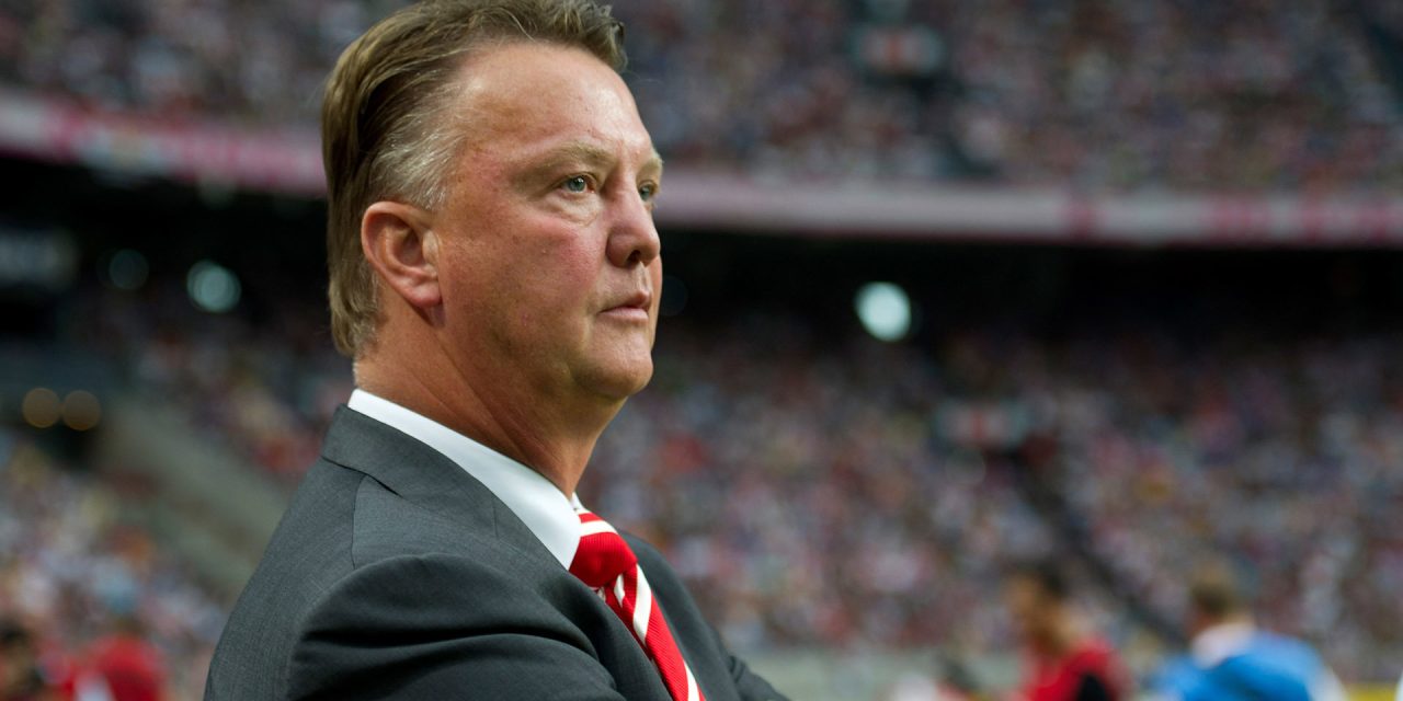 Luis Van Gaal Filosofi Permainannya Yang Strategis Dan Unik