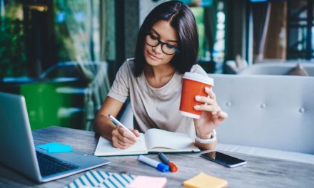 Upah Freelancer Tak Kalah Saing Dengan Kantoran