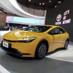 Toyota Prius HEV Mobil Paling Eksotis Dan Ramah Lingkungan