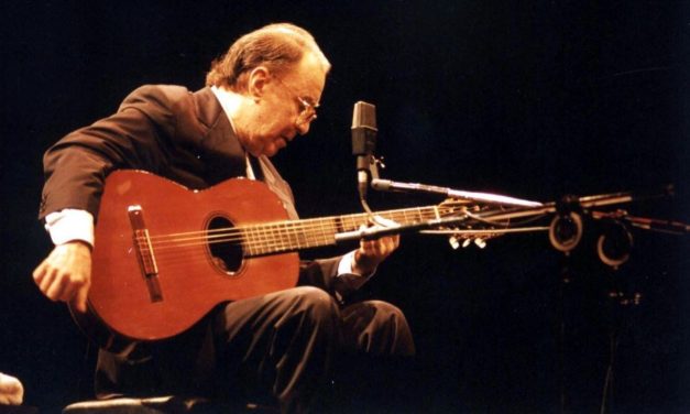 Penyanyi Joao Gilberto Legenda Yang Sangat Di Hormati