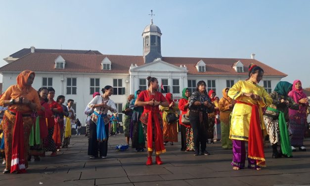 Tarian Cokek Sejarah Budaya Betawi Punya Makna Mendalam