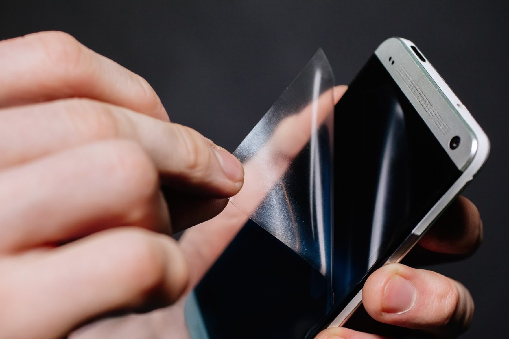 Merek Tempered Glass
