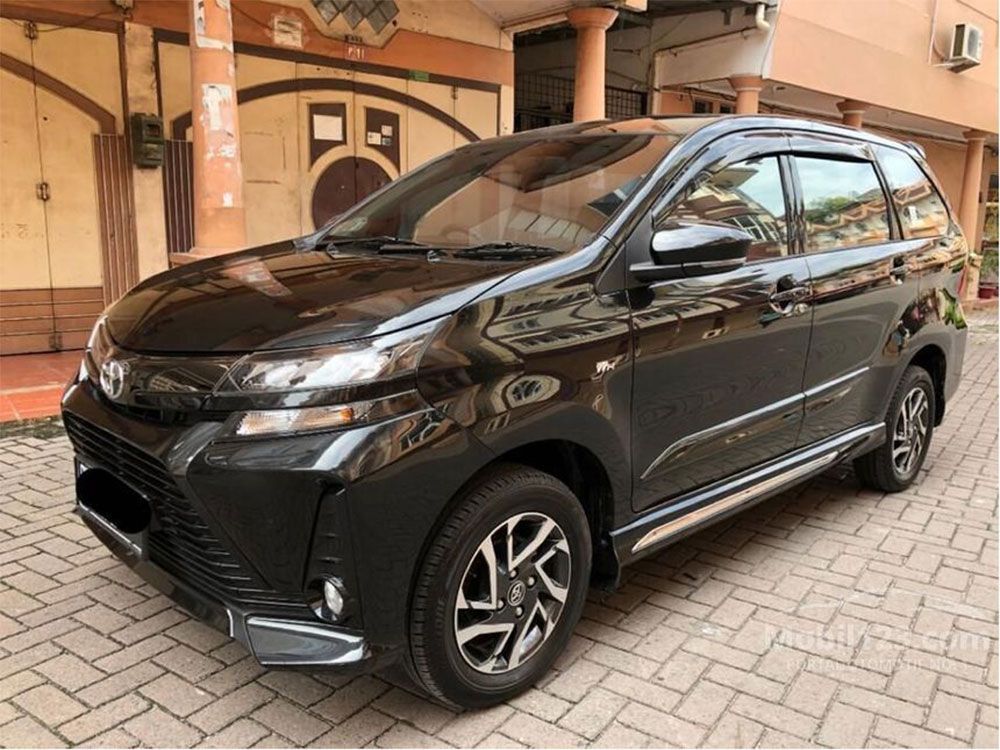 Mobil Avanza